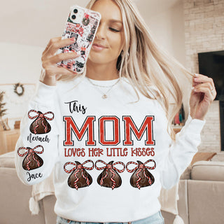 LOVES HER LITTLE KISSES