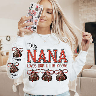 LOVES HER LITTLE KISSES