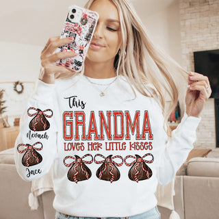 LOVES HER LITTLE KISSES